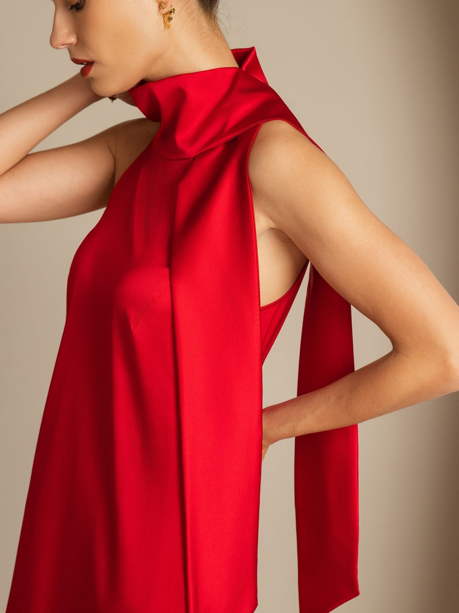 19Momme Seide Schleifenhals Kleid