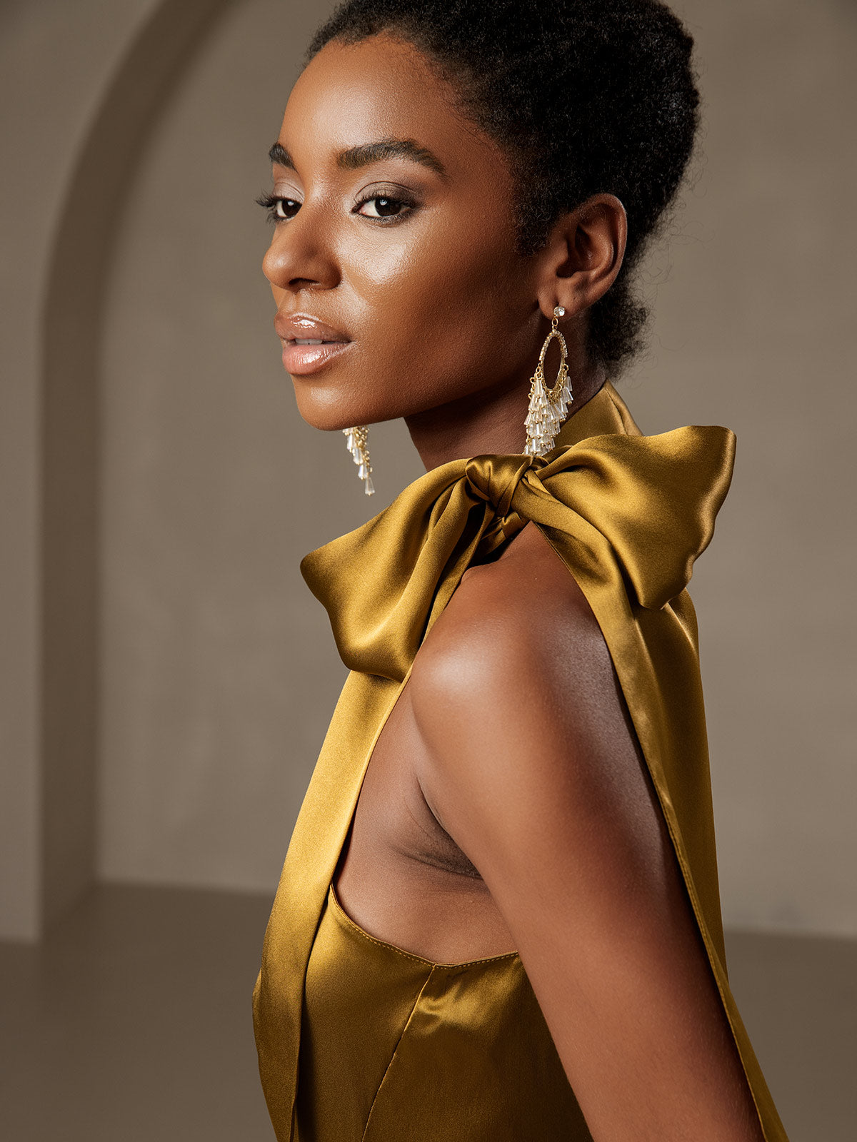 19Momme Seide Schleifenhals Kleid