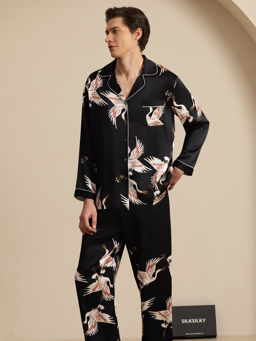 19Momme Reiner Seiden Herren Kranichdruck Langarm Notch Kragen Pyjama Set