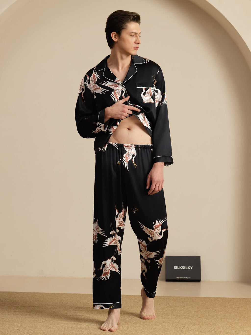 19Momme Reiner Seiden Herren Kranichdruck Langarm Notch Kragen Pyjama Set
