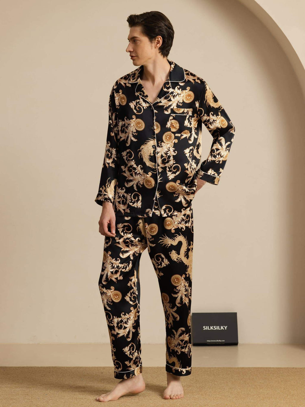 Pure Seide Herren Drachen Print Langarm Notch Kragen Pyjama Set