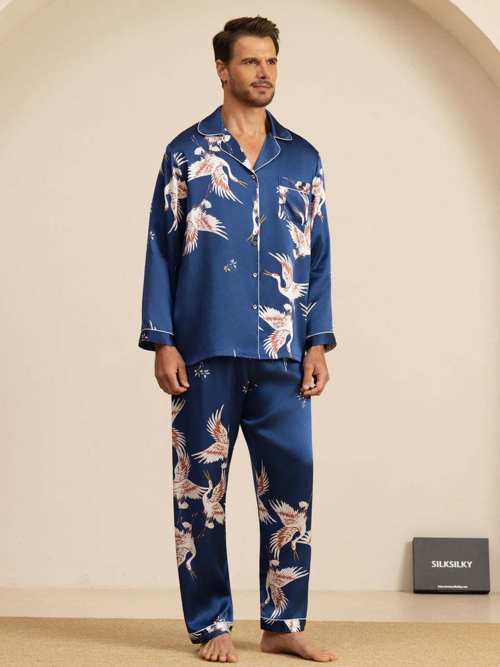 19Momme Reiner Seiden Herren Kranichdruck Langarm Notch Kragen Pyjama Set