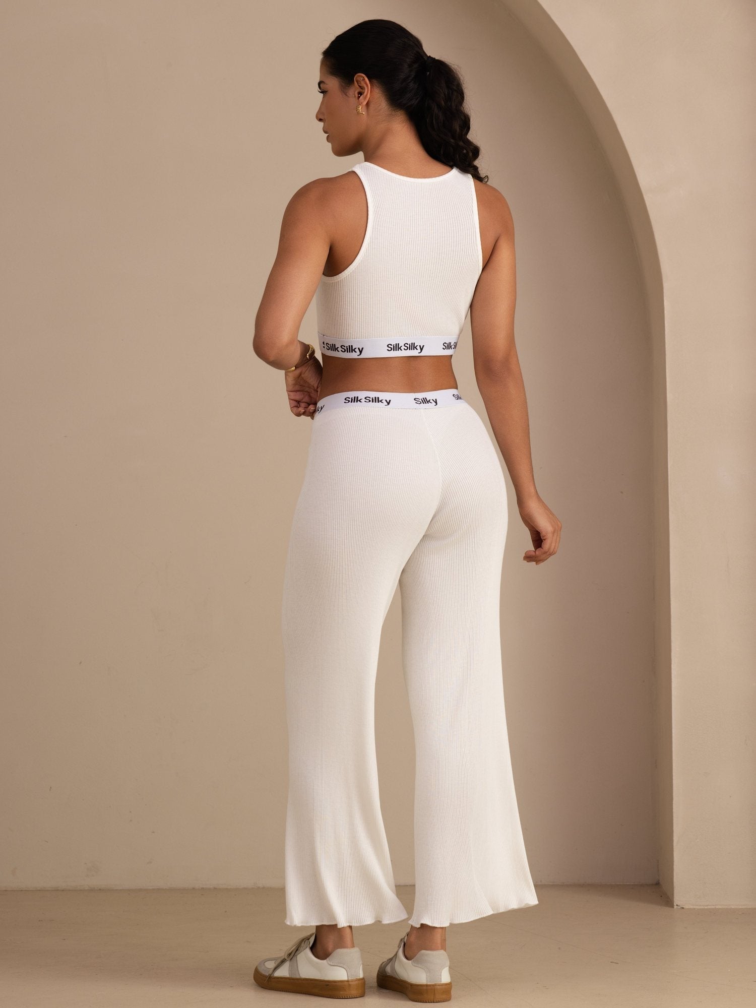 Seiden Baumwoll Sportliches Crop Tanktop Und Gerade Bein Lange Hose Set