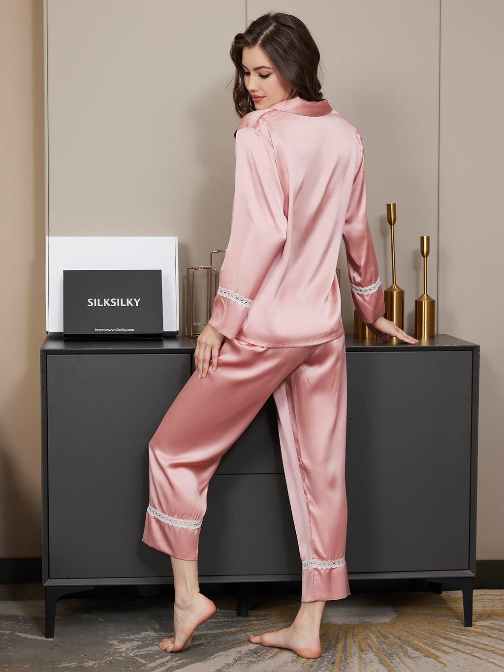 Clearance - Reine Seide einfarbige klassische Bindebesatz Damen Pyjama Set