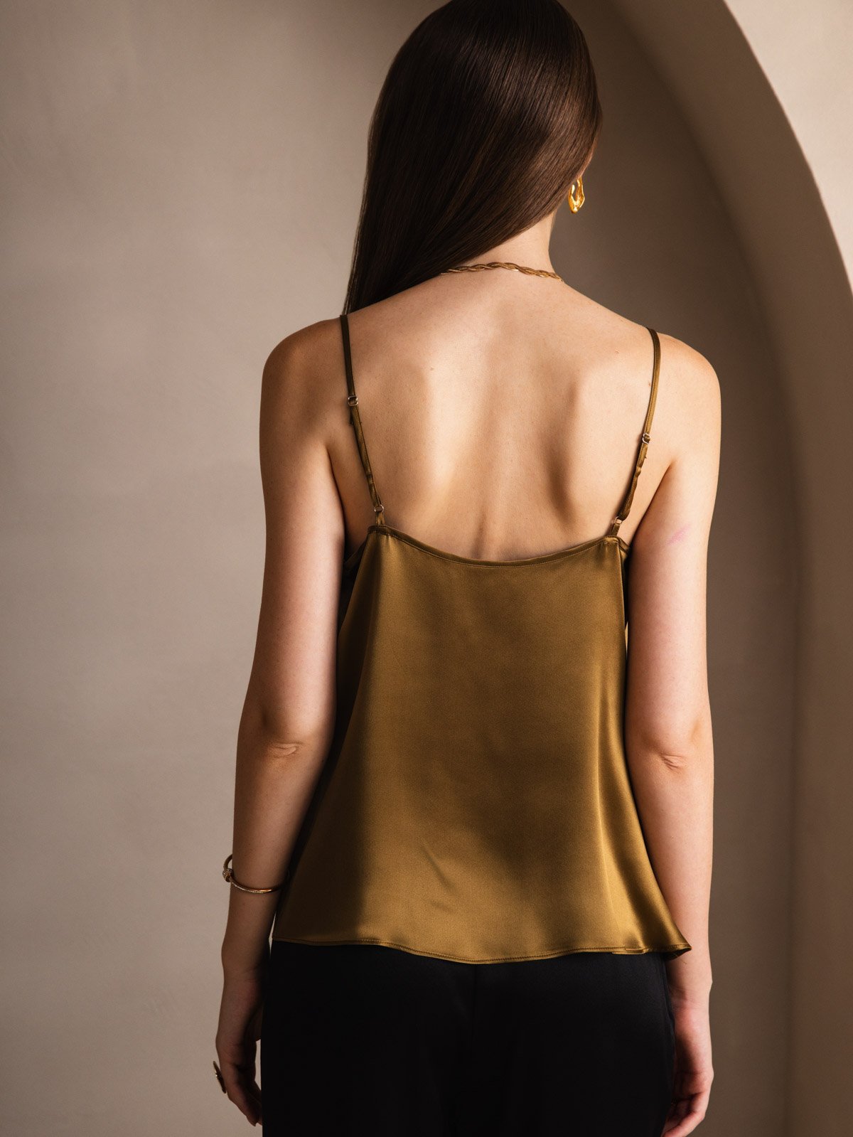 Clearance - 19Momme Seide Wasserfallkragen Spaghettitr?ger Camisole Oberteil