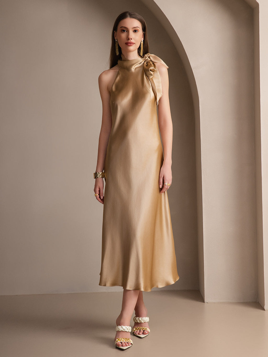 19Momme Seide Schleifenhals Kleid