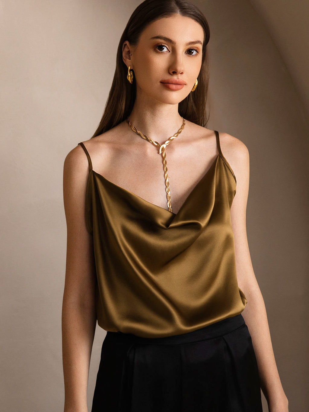 Clearance - 19Momme Seide Wasserfallkragen Spaghettitr?ger Camisole Oberteil