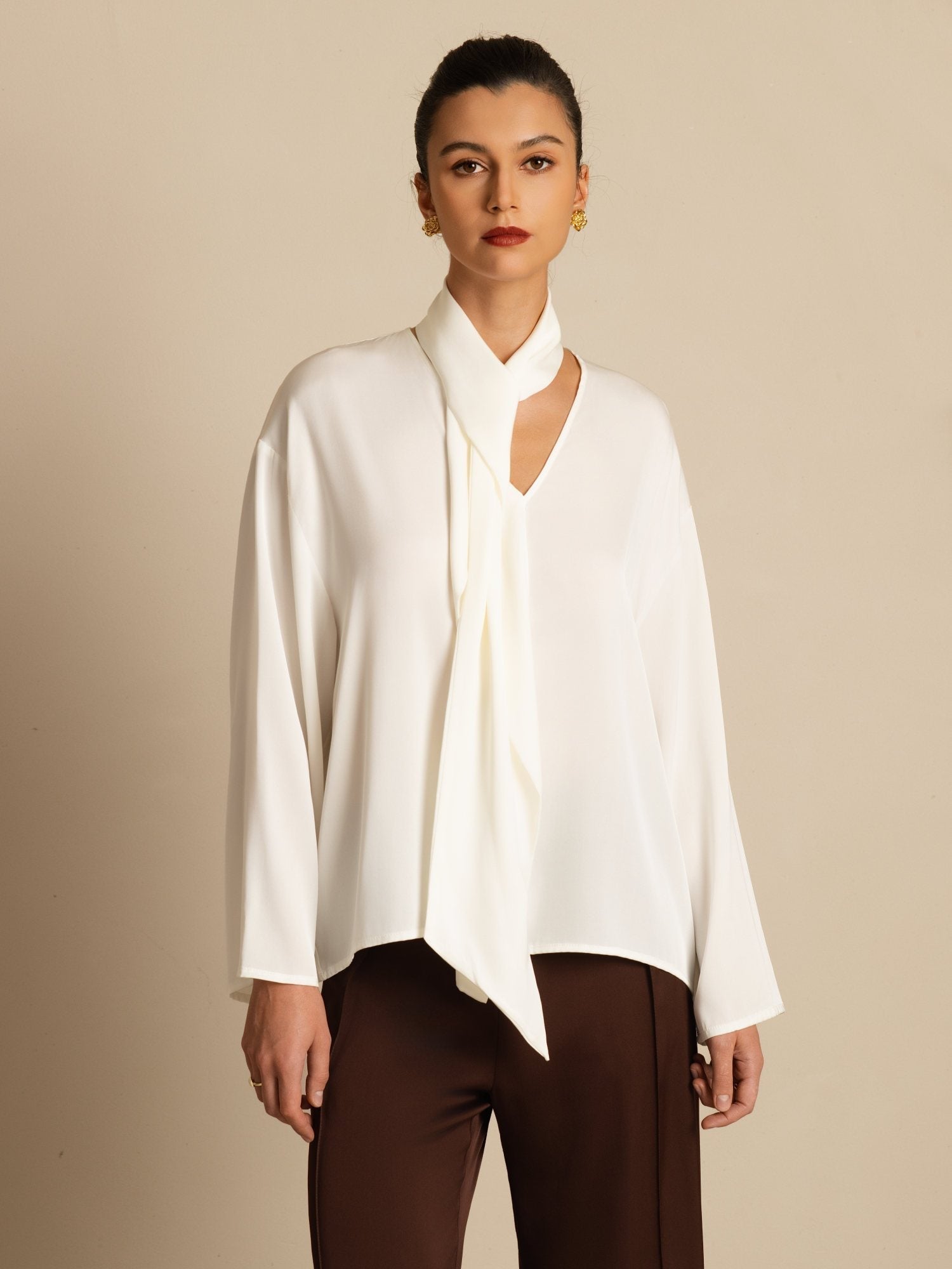 Clearance - 19Momme Seide Damen Asymmetrische Bindung V-Ausschnitt Bluse