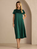 Midikleid aus 19 Momme Seide mit Rundhalsausschnitt Kurzarm und Seitentaschen