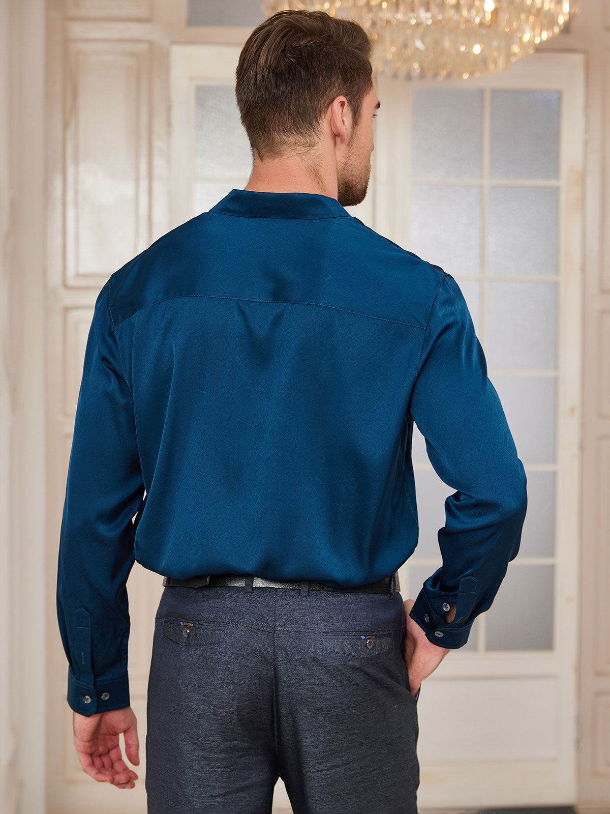 Clearance - Klassisches Herrenhemd aus Seide mit langen Ärmeln