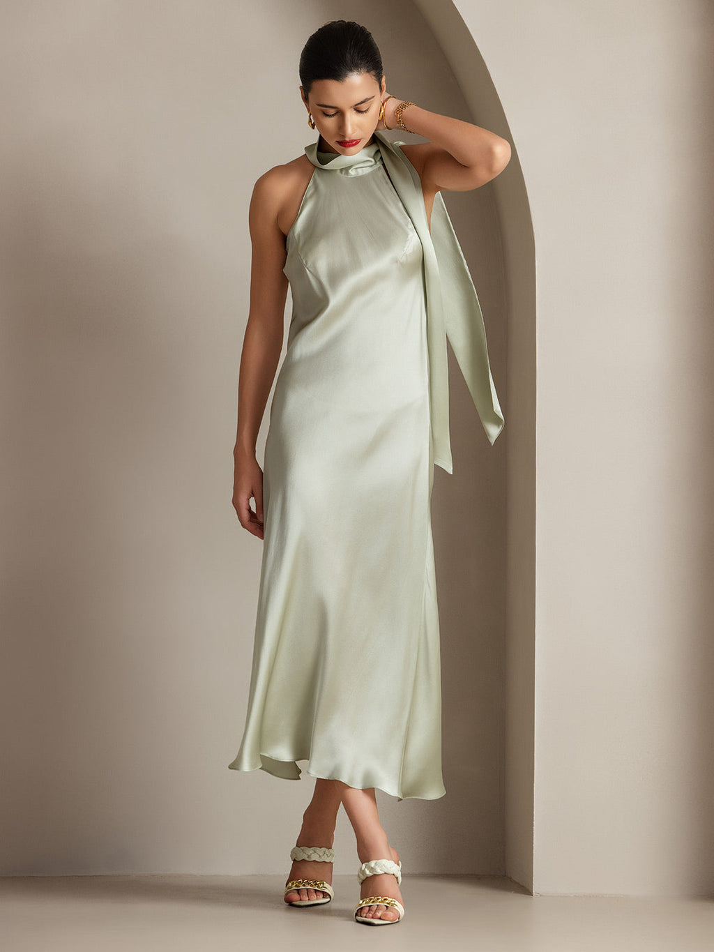 19Momme Seide Schleifenhals Kleid