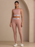 Seiden Baumwoll Sportliches Crop Tanktop Und Schmal Geschnittene Jogginghose Mit Kordelzug Im Set