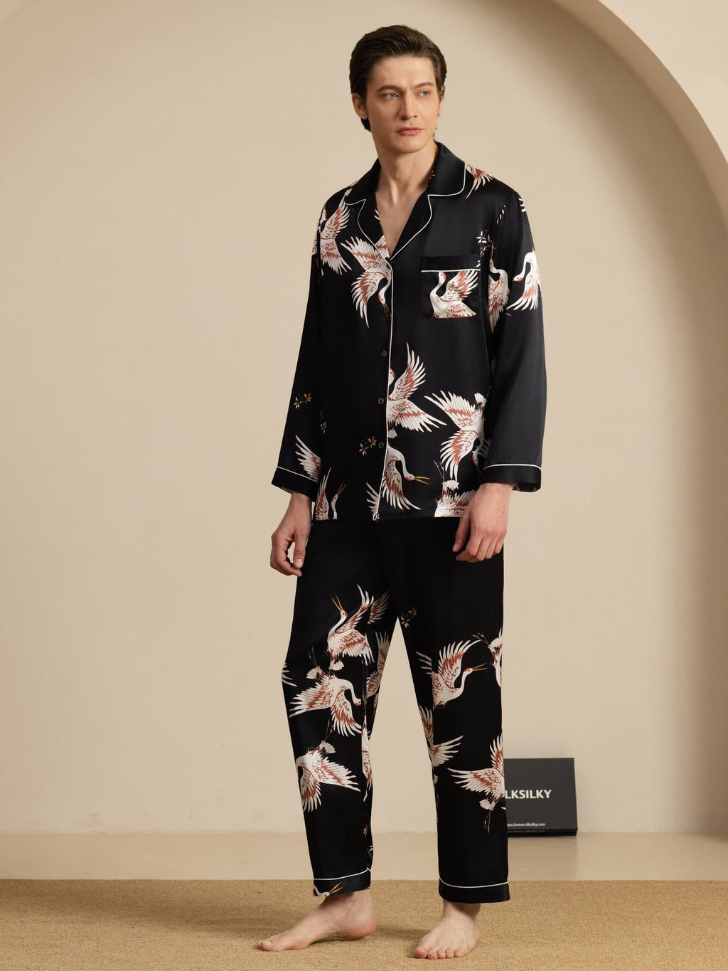 19Momme Reiner Seiden Herren Kranichdruck Langarm Notch Kragen Pyjama Set