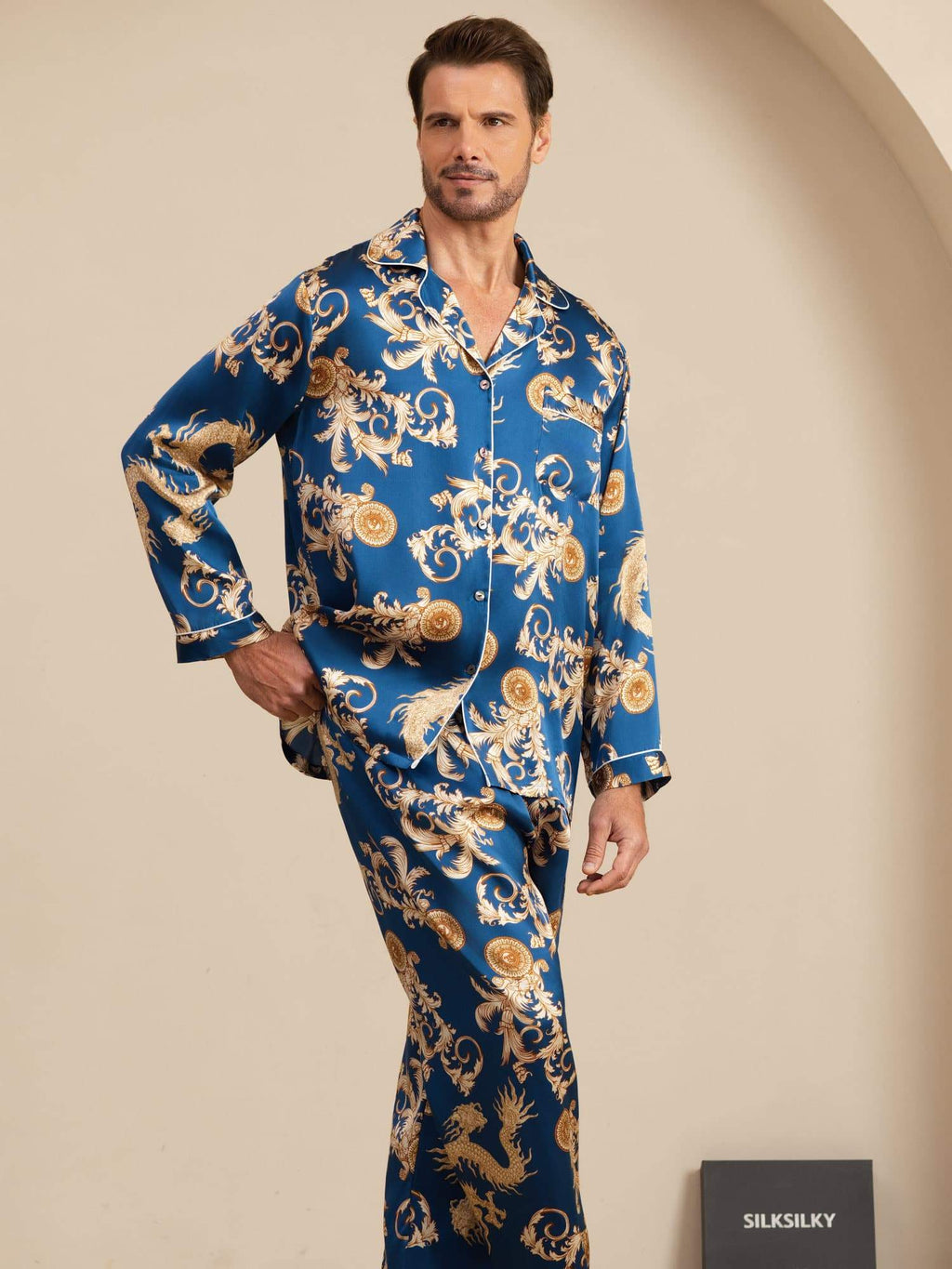 Pure Seide Herren Drachen Print Langarm Notch Kragen Pyjama Set