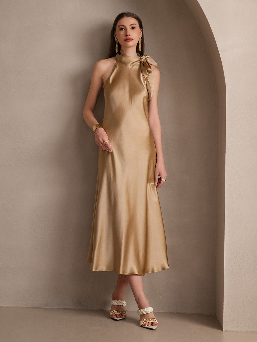 19Momme Seide Schleifenhals Kleid