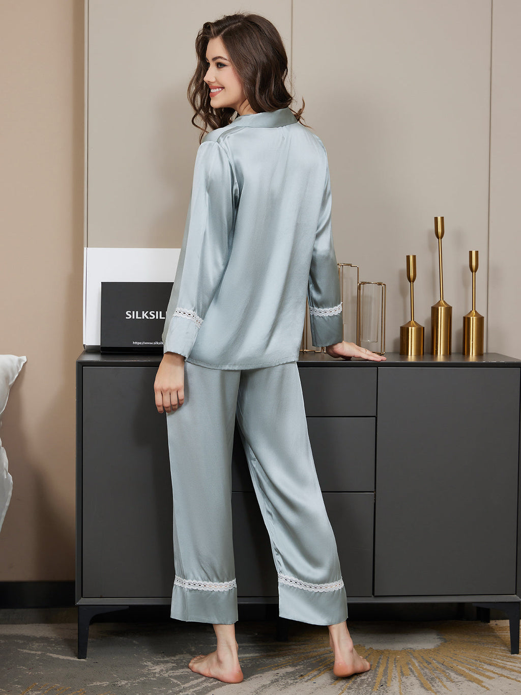 Clearance - Reine Seide einfarbige klassische Bindebesatz Damen Pyjama Set
