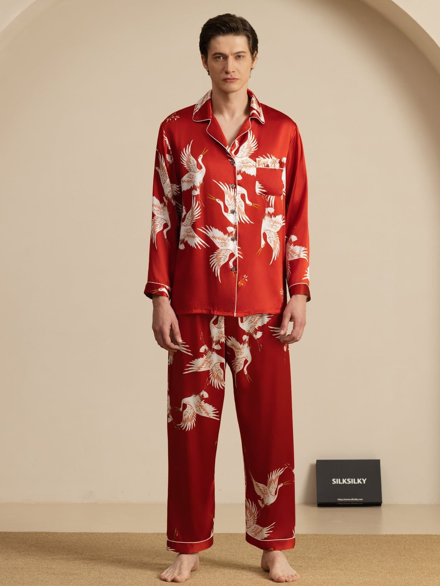 19Momme Reiner Seiden Herren Kranichdruck Langarm Notch Kragen Pyjama Set