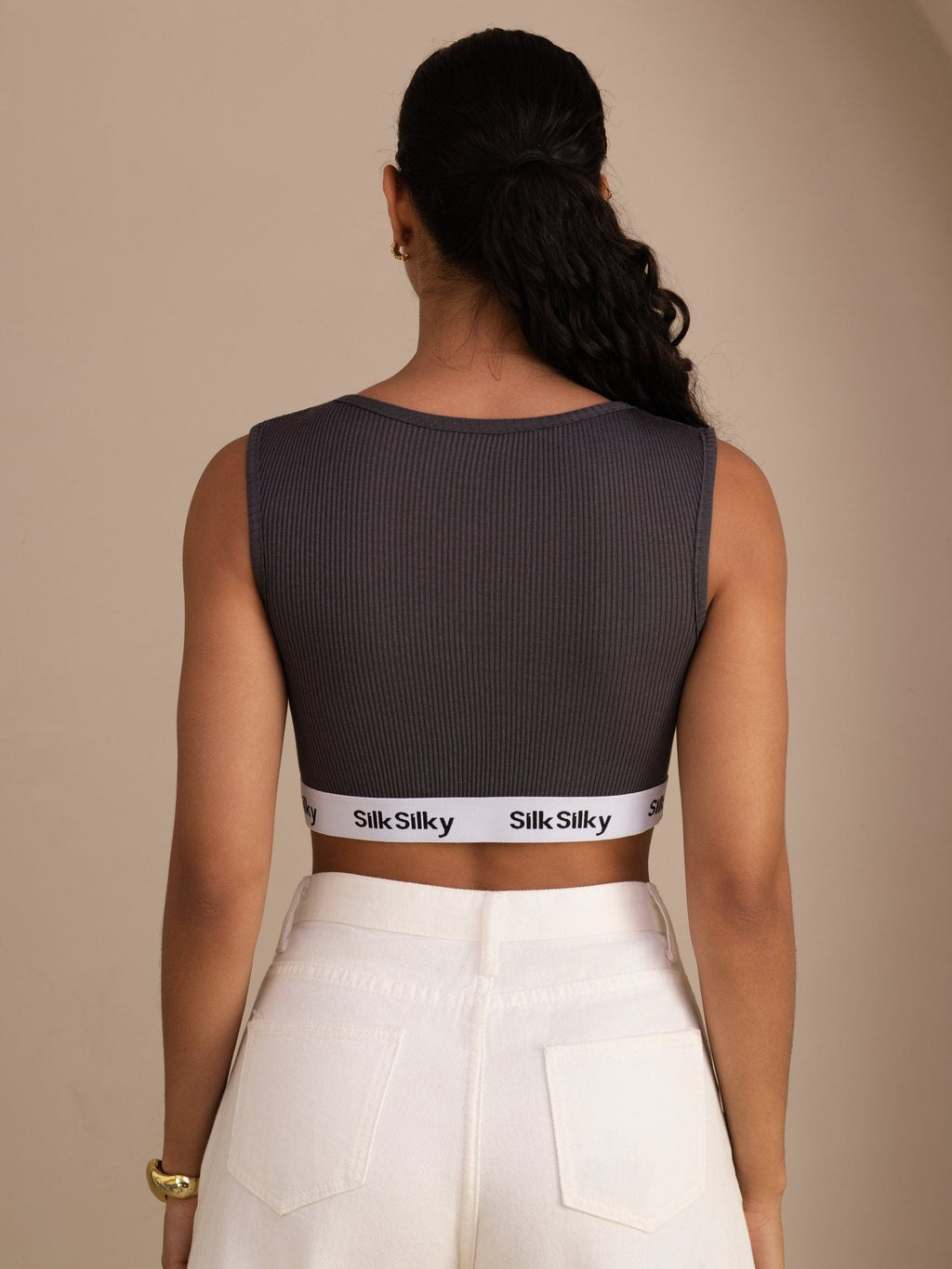 Seiden Baumwolle Sportliches Kurzes Tanktop Mit Breiten Trägern Und Logo Elastischem Band