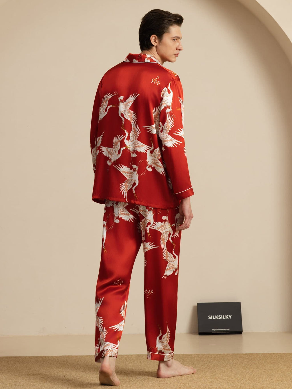 19Momme Reiner Seiden Herren Kranichdruck Langarm Notch Kragen Pyjama Set